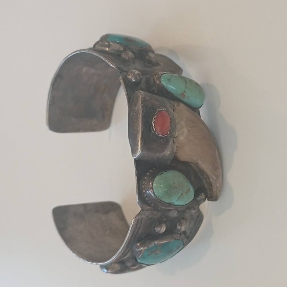 MP" OLD PAWN VINTAGE BEAR CLAW STERLING BRACELET